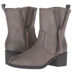 Clarks Nevella Devon Taupe Suede Ankle Boots Women’s 12 Wide Zip Block Heel